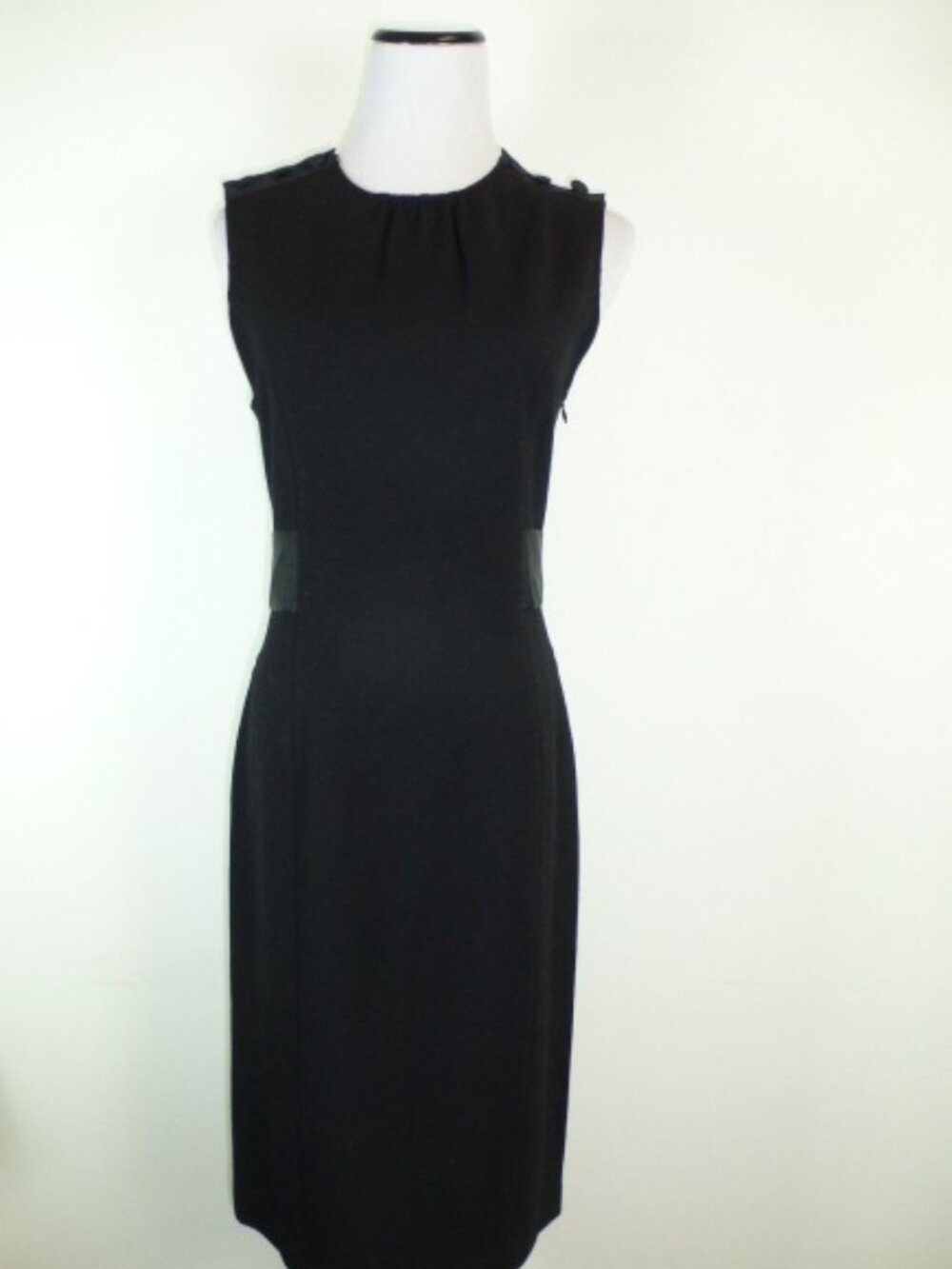 DVF Jacinta black sleeveless SHEATH DRESS 6  jacinta classic midi stretch